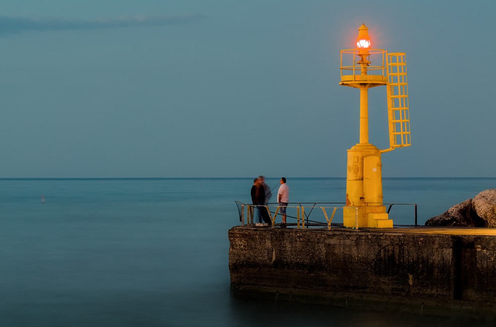 Dusk at the yellow lighthouse
