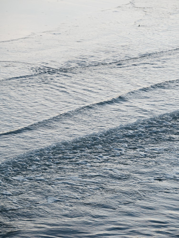 Gentle waves on the foreshore